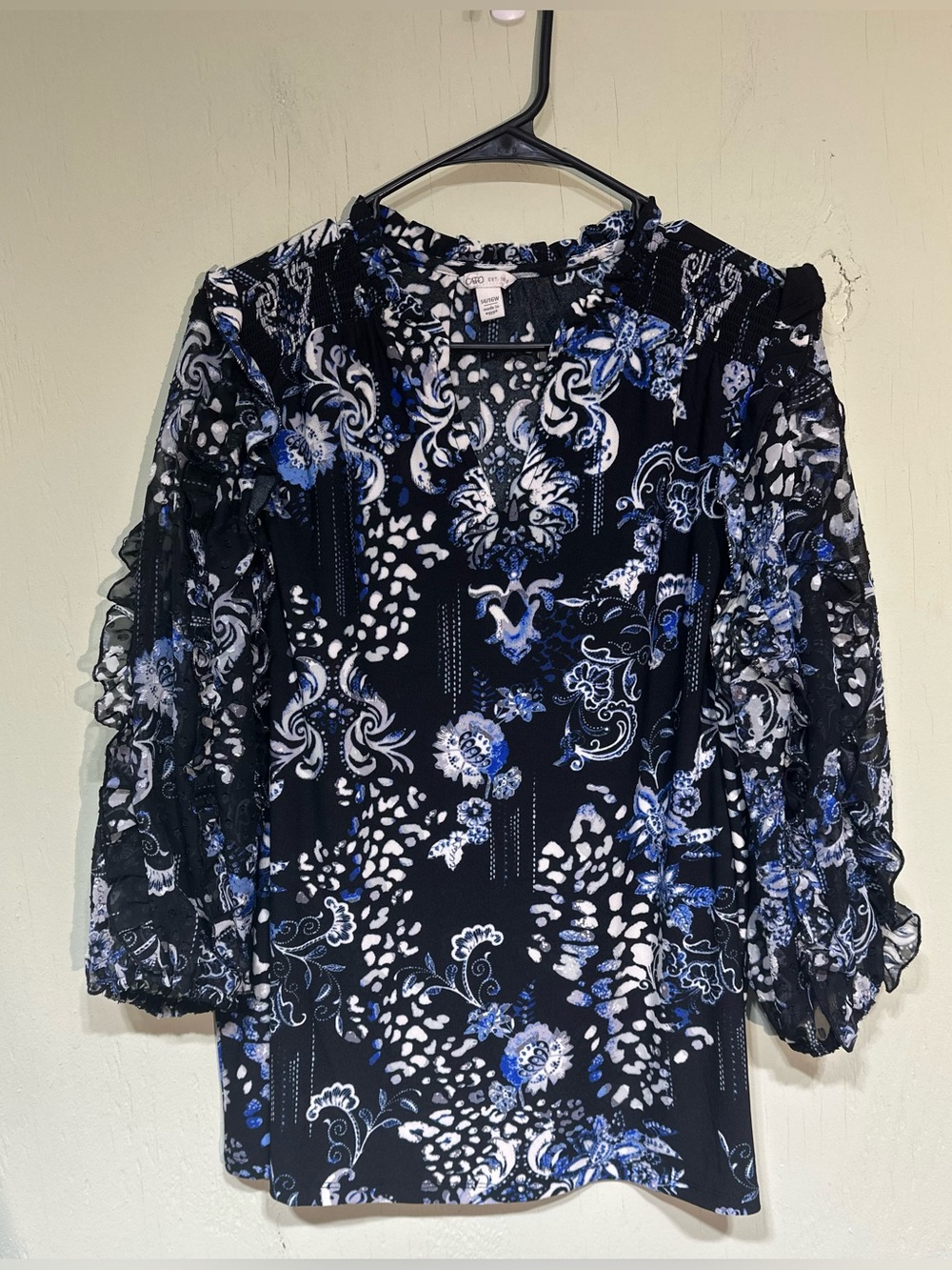 Cato black with blue and white floral paisley 3/4 sleeve blouse 14/16 large